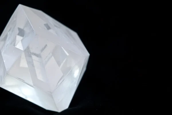 Herkimer Diamond – Properties, Meaning & Buying Guide