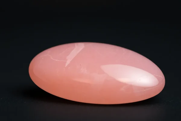 Kutnohorite – Pink Manganese Carbonate Gemstone