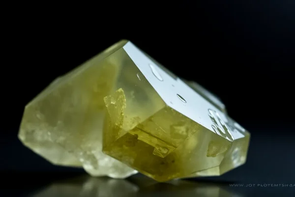 Tinaksite – Mineral and Gemstone Profile