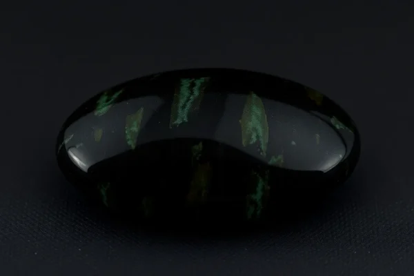 Sogdianite – Mineral and Gemstone Profile